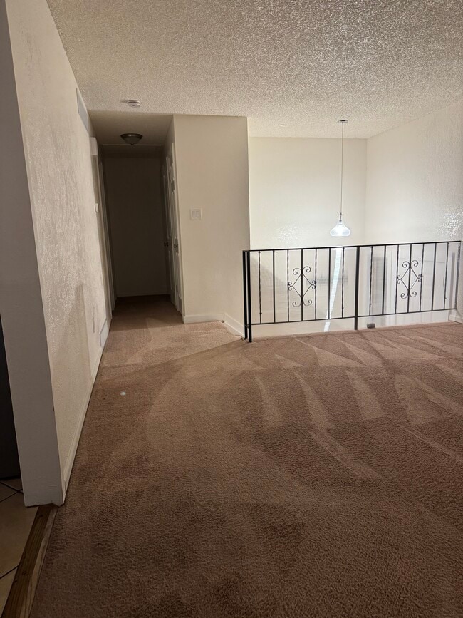 Building Photo - 16828 E 7th Pl