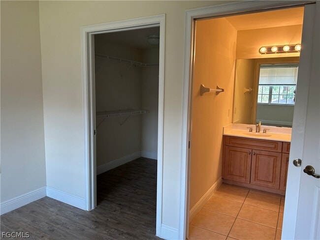 Building Photo - 2904 Tuscan Dr