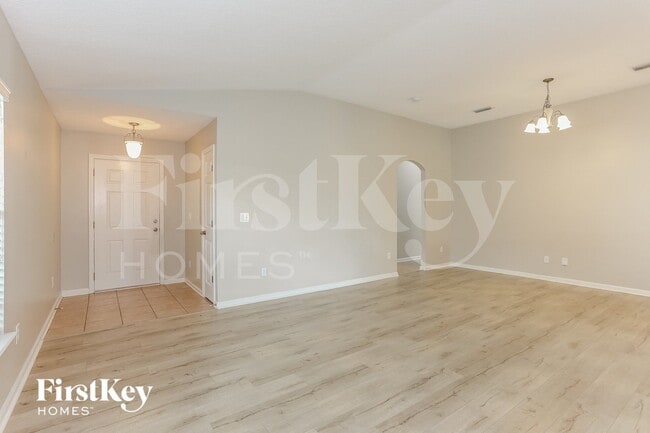 Building Photo - 2308 Aberford Ct