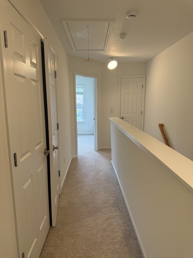 Building Photo - 209 16th St NW