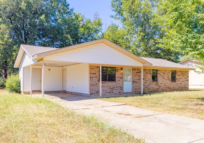 Building Photo - Wonderful 3 Bed/1 Bath in Searcy