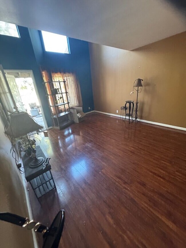 Building Photo - 12572 Fieldstone Ln