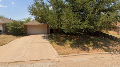 Building Photo - Beautiful 3 Bed Wylie Home!