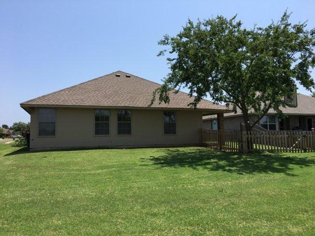 Building Photo - 17609 Gold Dr