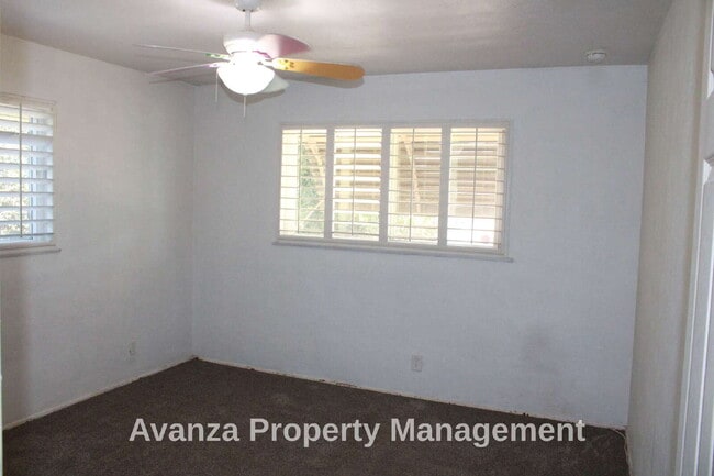 Building Photo - Home for Rent  3 Bed/1 Bath - 1,847 Sq Ft.  Rent: $2,095/month  Deposit: $2,195 Hoover High Region