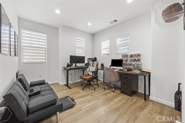 Building Photo - 16485 Nicklaus Dr