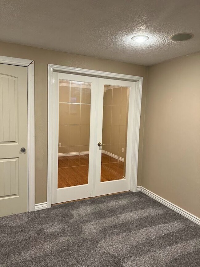 Building Photo - HOU-A 962