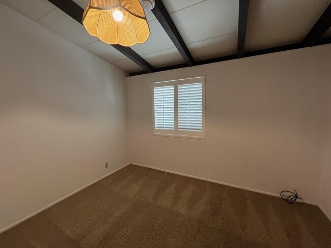 Building Photo - 1208 Tucson Ave