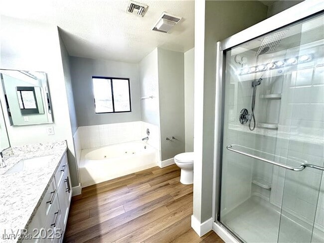 Building Photo - 3947 Delos Dr