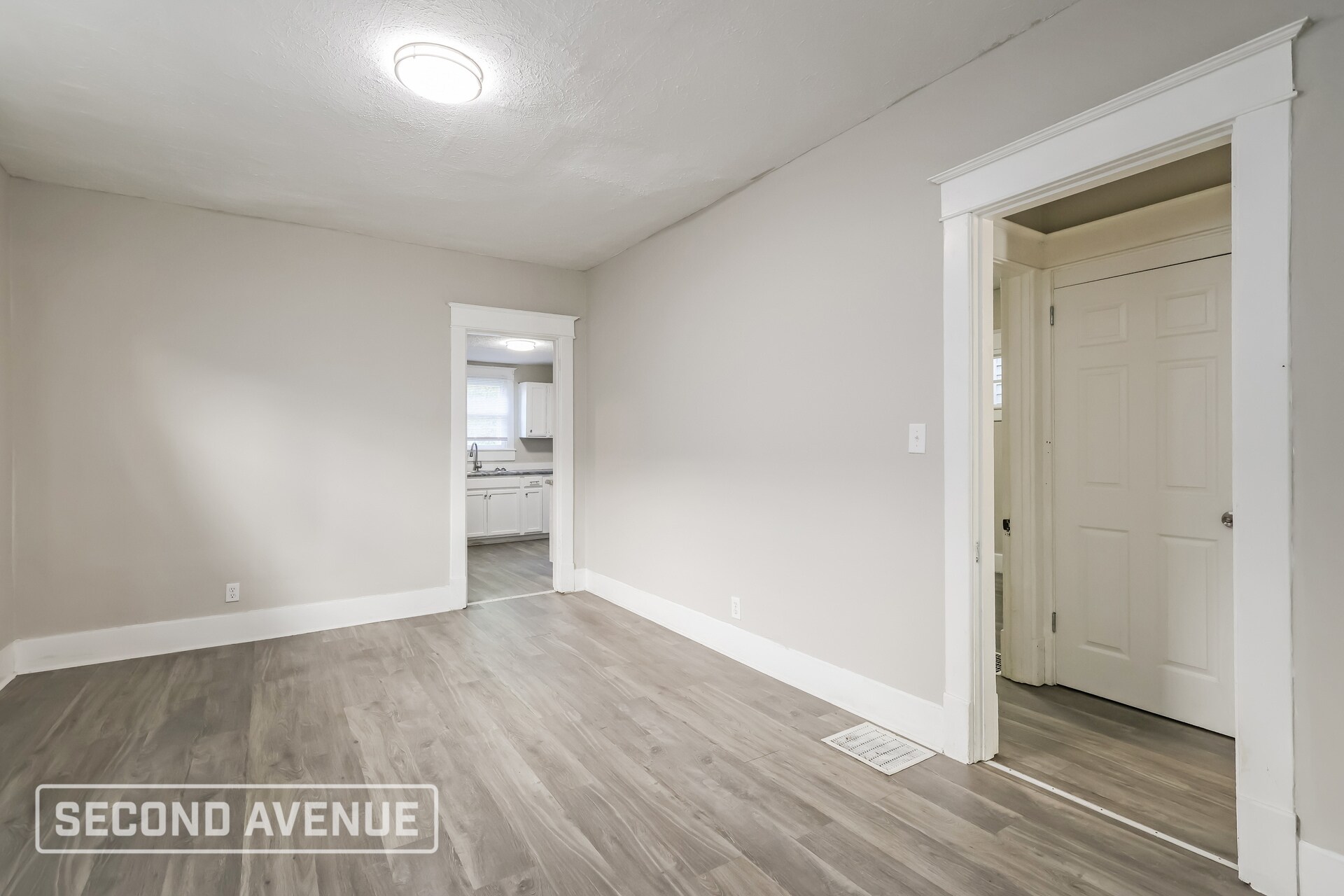 Building Photo - 1847 W Kentucky St