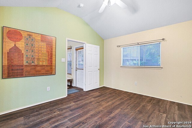 Building Photo - 3202 Eisenhauer Rd