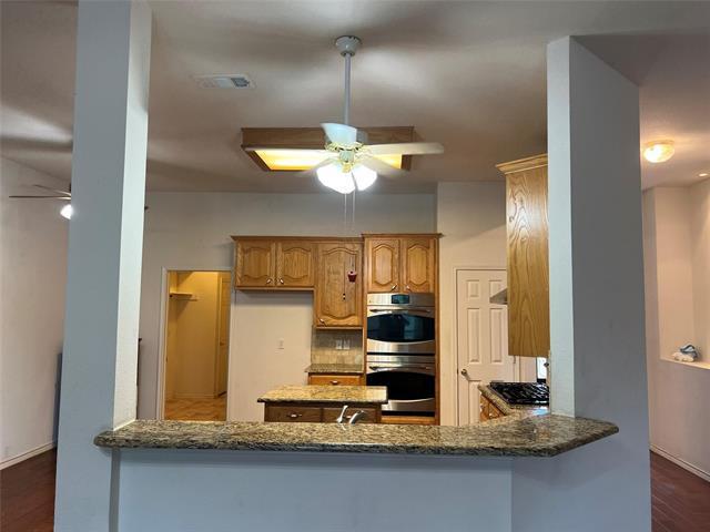 Building Photo - 5465 Golfside Dr