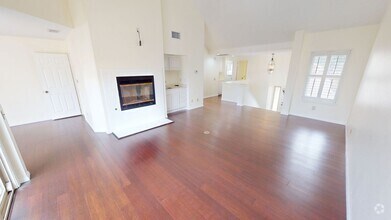 Building Photo - Spacious 3 bedroom | Cays with partial oce...