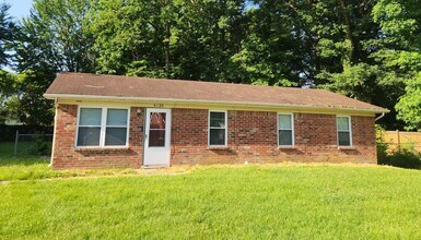 Building Photo - Updated 4 bedroom 1.5 bath home located in...