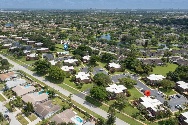 Building Photo - 2776 SW 15th St