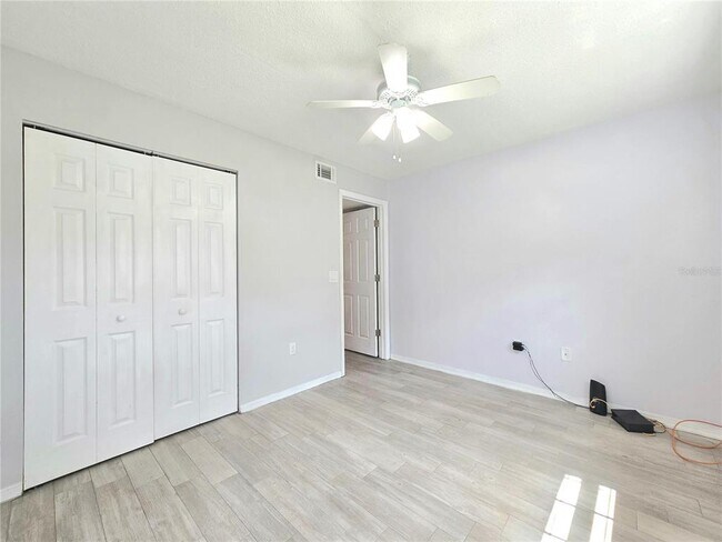 Building Photo - 12900 Vonn Rd