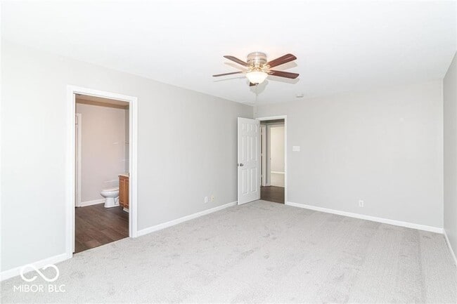 Building Photo - 11817 Shady Meadow Pl