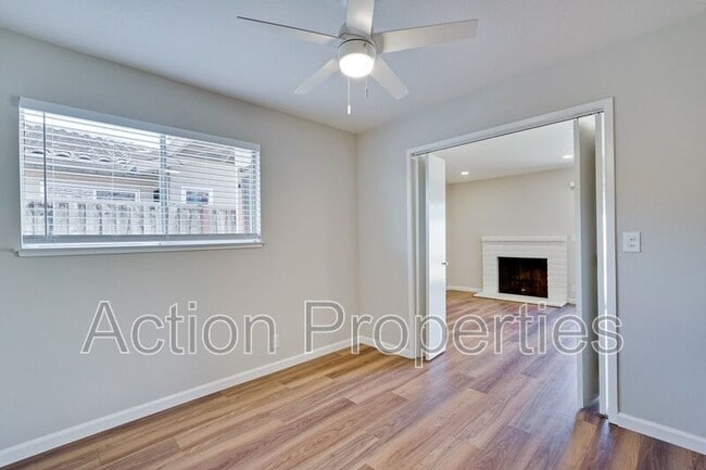 Building Photo - 1662 Merriton Ct