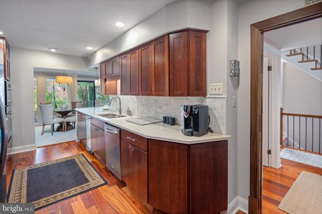 Building Photo - 70 Sutphin