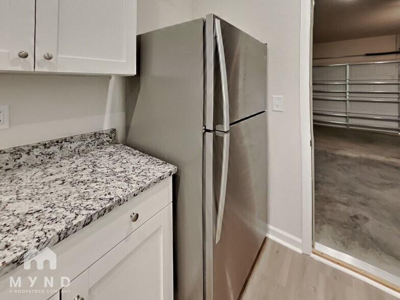 Building Photo - 254 Ivy Bank Dr