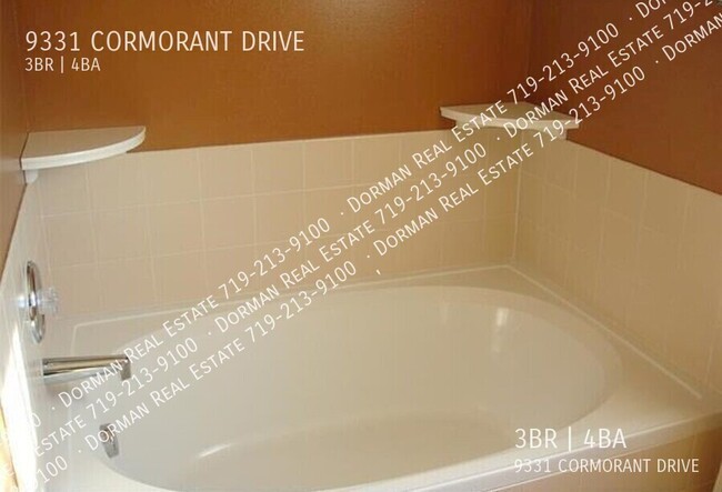 Building Photo - 9331 Cormorant Dr