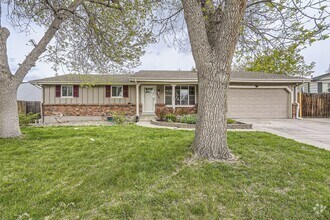 Building Photo - Spacious 5-Bedroom Retreat in Arvada, CO!