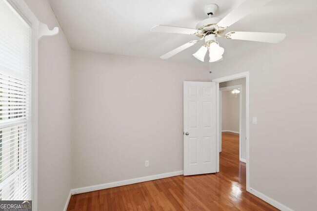 Building Photo - 1370 Blackwell Rd
