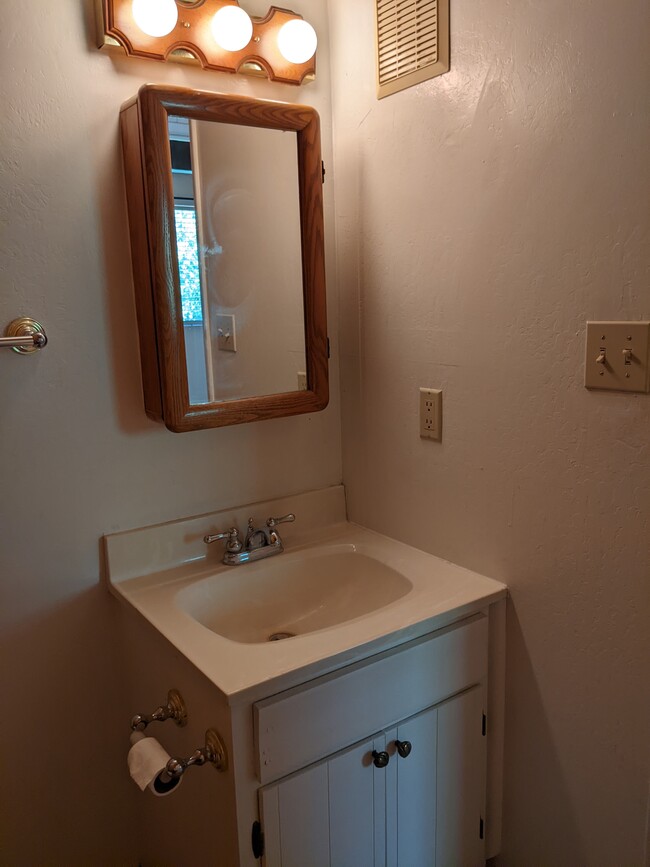 Building Photo - 24451 Willow Pass Dr