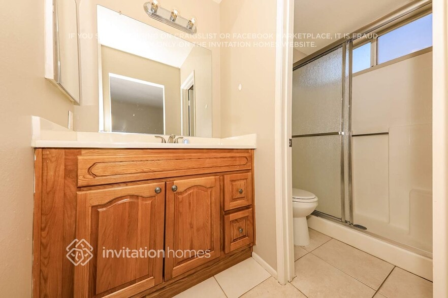 Building Photo - 8029 Linares Ave