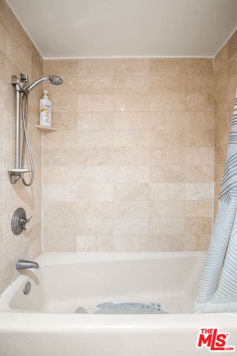 Building Photo - 4316 Marina City Dr