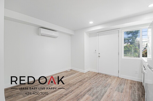 Building Photo - 254 S Carondelet St