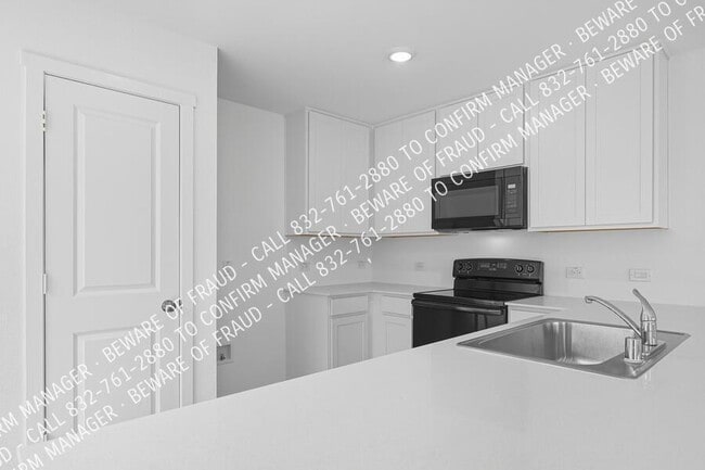 Building Photo - 416 Finch Cir