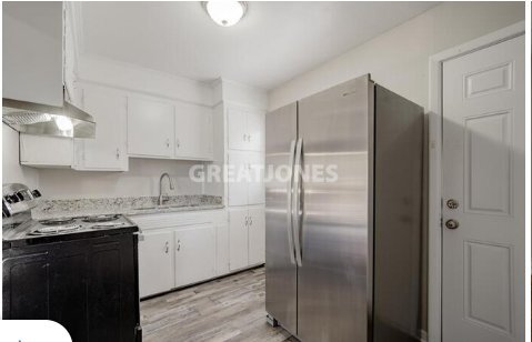 Building Photo - 1800 Helen Ct