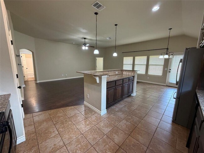 Building Photo - 3420 Bear Mountain Dr