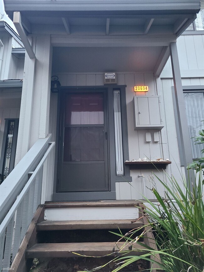 2 br, 2.5 bath Townhome 20694 Waterford 20694 Waterford Pl Castro Valley CA 94552