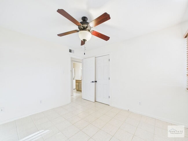 Building Photo - 3 Bedroom Condo at the San Mateo Condos