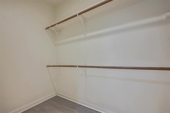 Building Photo - 17215 Stratford Green Dr