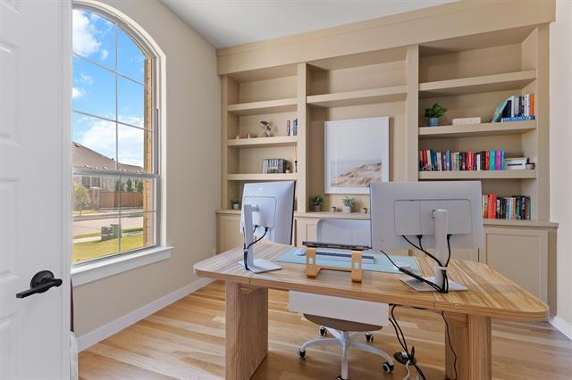 Building Photo - 1228 Sapphire Ln