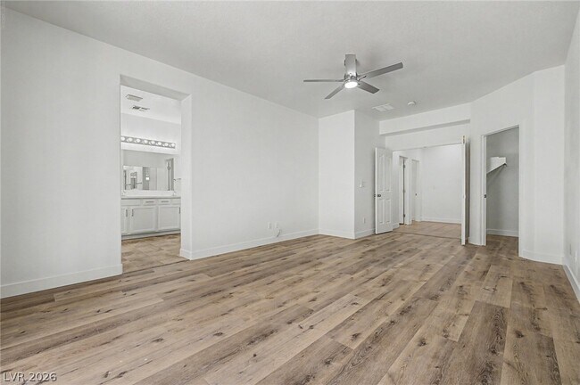 Building Photo - 835 Entrada Ridge Ave