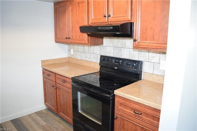 Building Photo - 12773 Woodside Ln