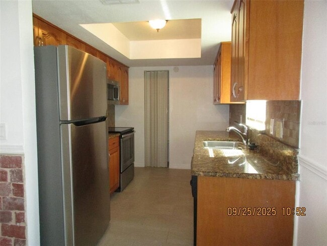 Building Photo - 17 Lago Mesa Way