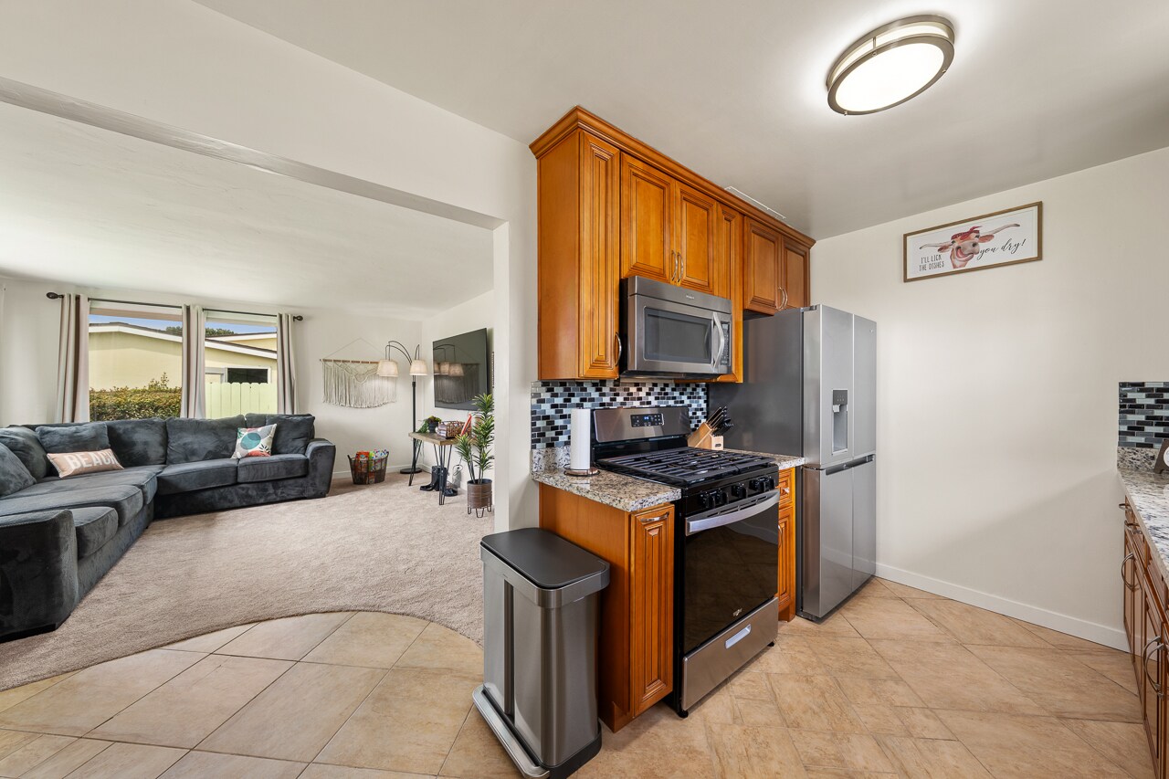 Building Photo - 376 Bonito Ave