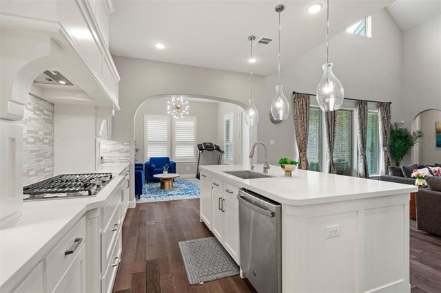 Building Photo - 13683 Wayside Ln