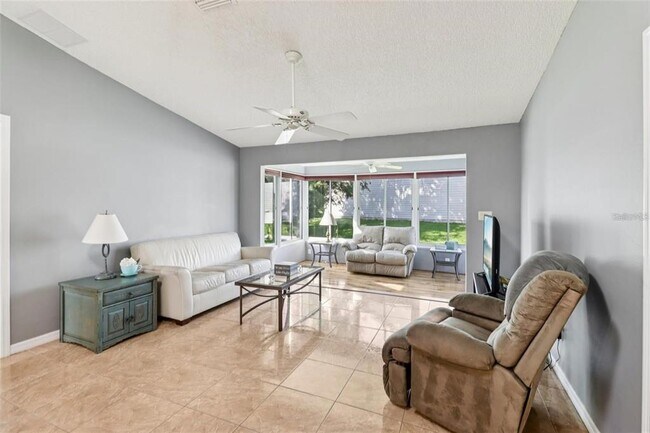 Building Photo - 8544 SE 177th Bartram Loop
