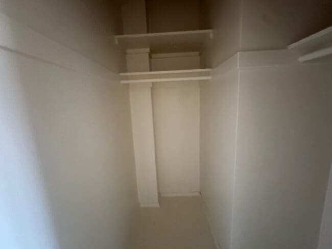 Building Photo - 1409 Metropolitan Ave