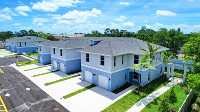 Building Photo - 3868 Patio Ct