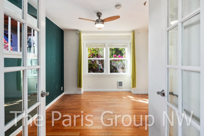 Building Photo - Adorable 3br, 2ba West Seattle Remodel * B...