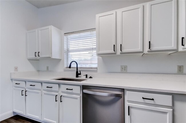 Building Photo - 7610 S Obrien St