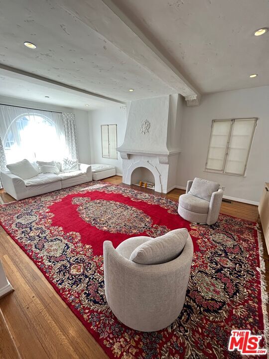 Building Photo - 8673 W Olympic Blvd