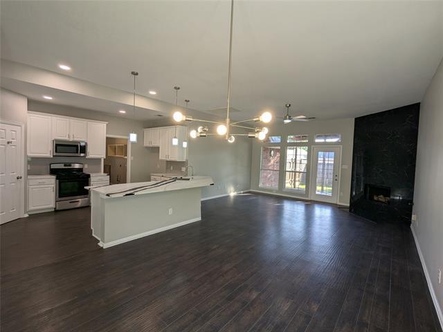 Building Photo - 12393 Hawk Creek Dr